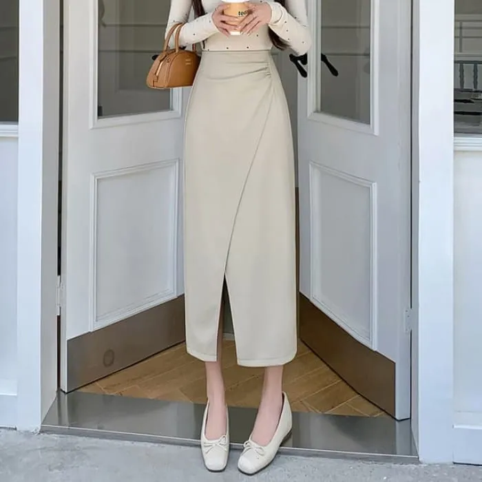 High Waist Plain Faux Leather Slit Midi A-Line Skirt