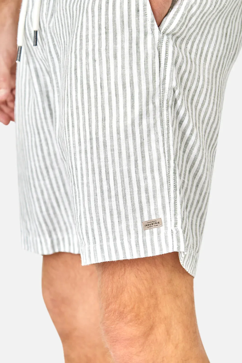 INDUSTRIE The Southwest Marina Short