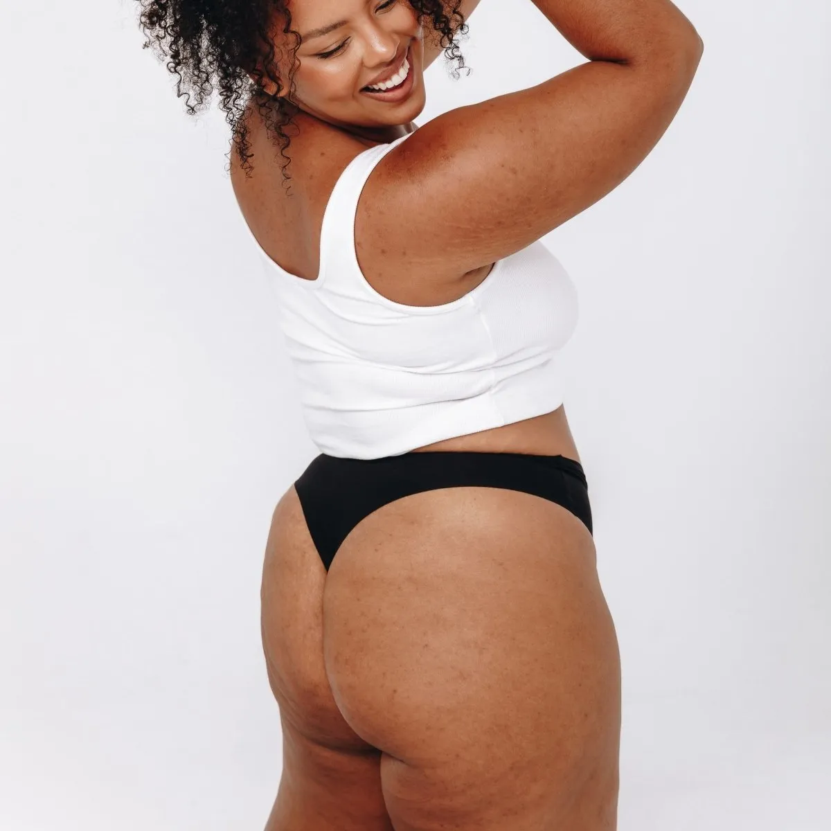 Mid-Rise Thong - Seamless Cotton - Black