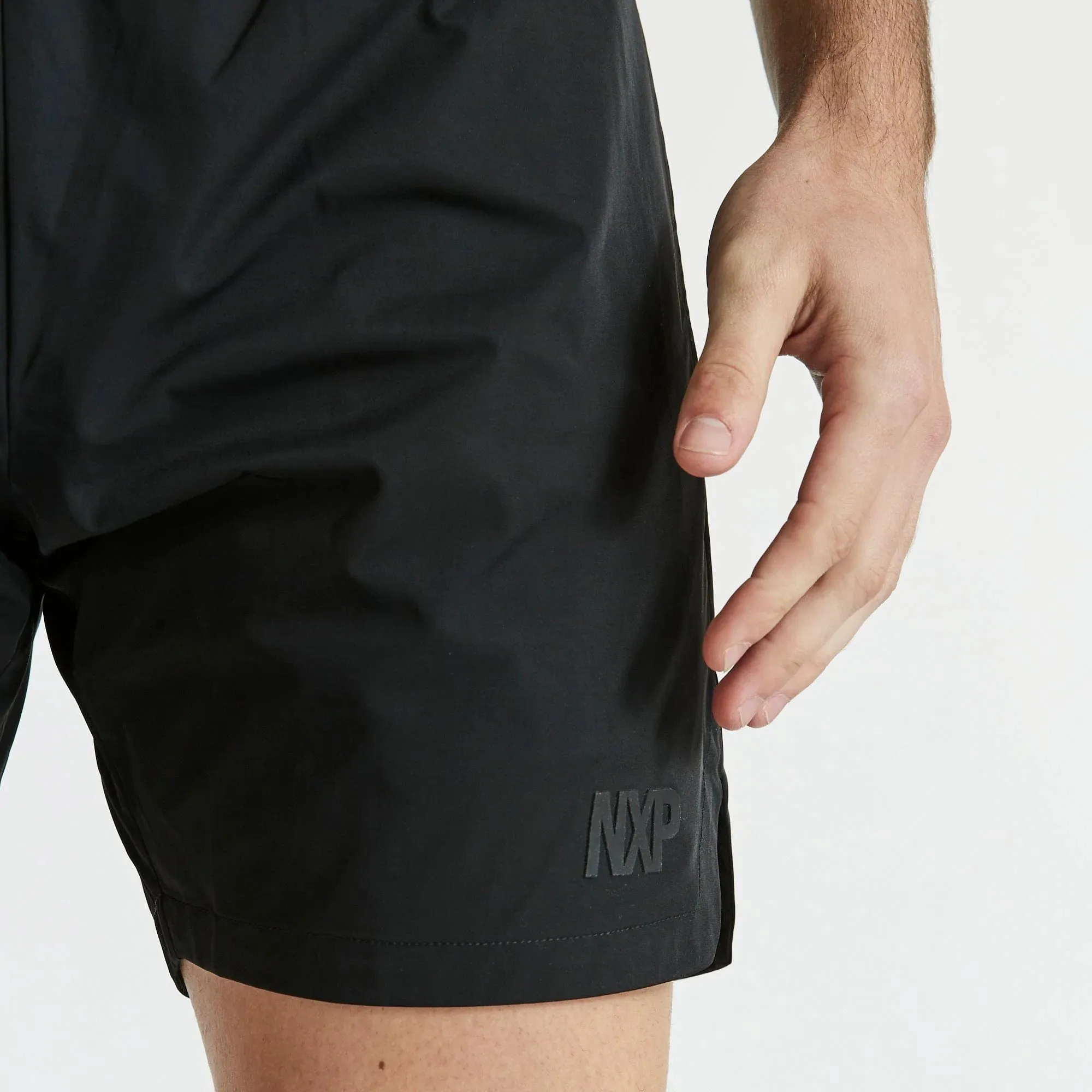 NENA AND PASADENA Trigger Elastic Waist Short - Black