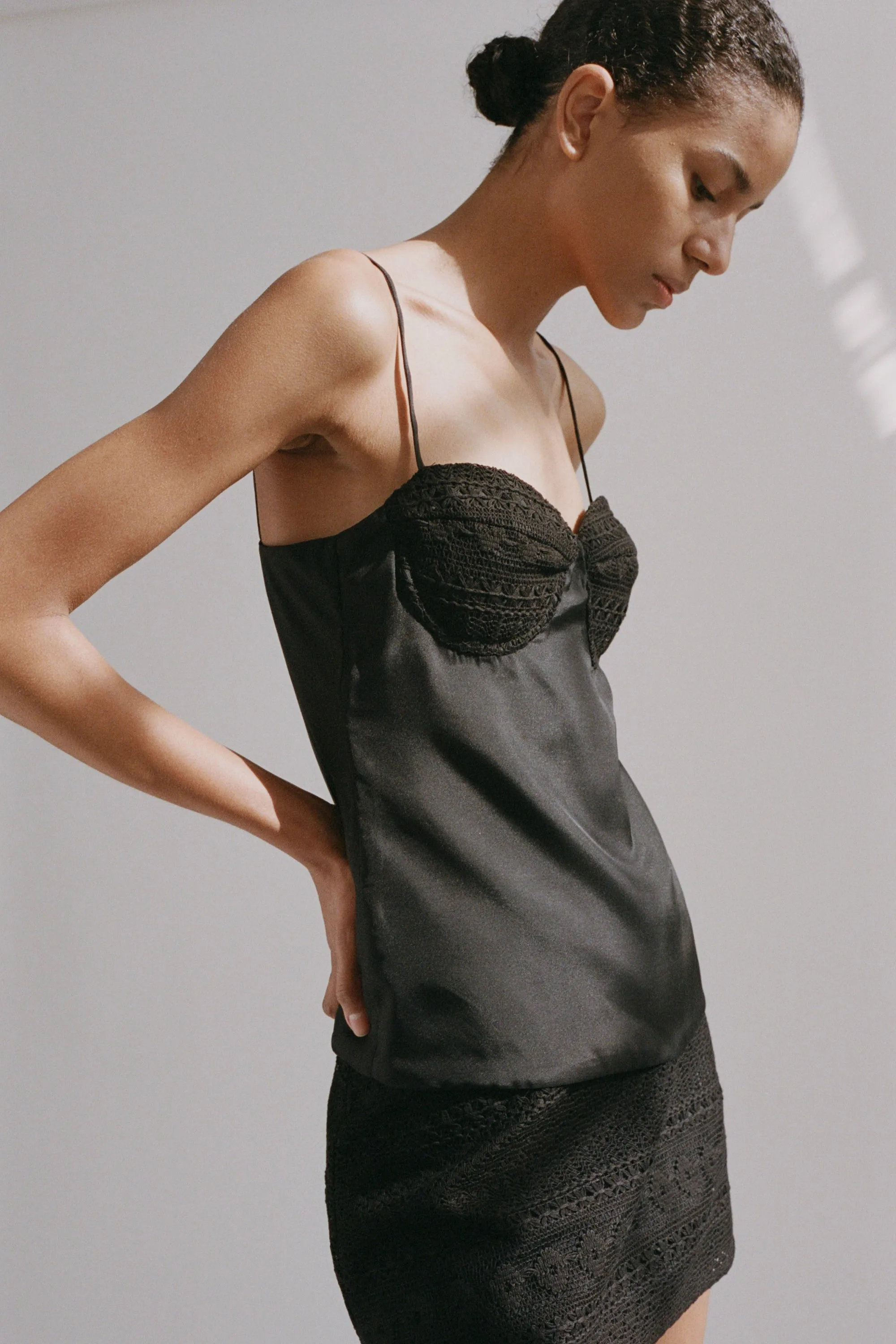 OPHELIA LACE CAMISOLE - BLACK