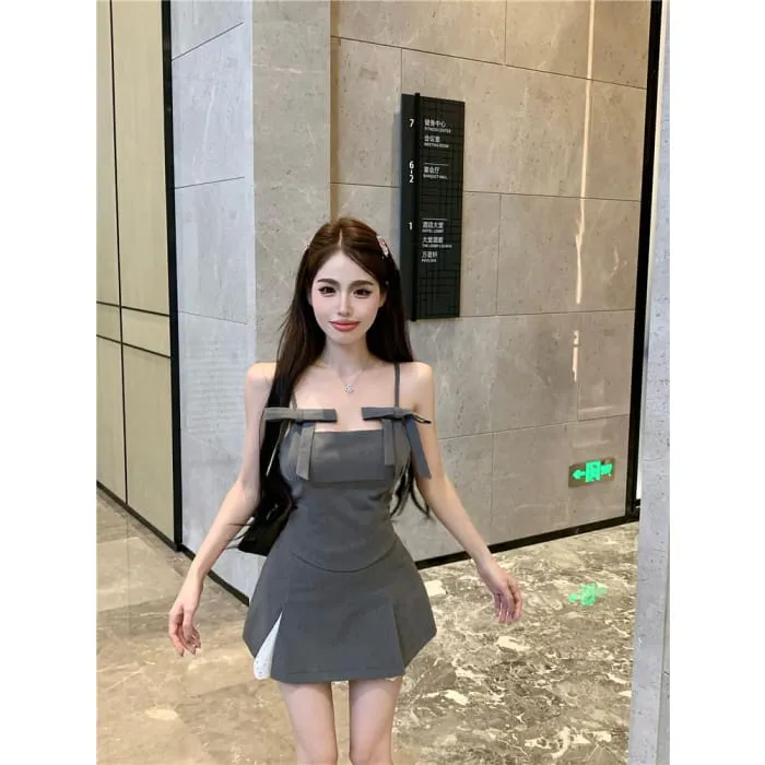 Scoop Neck Plain Bow Accent Crop Cami Top / High Rise Lace Panel Mini