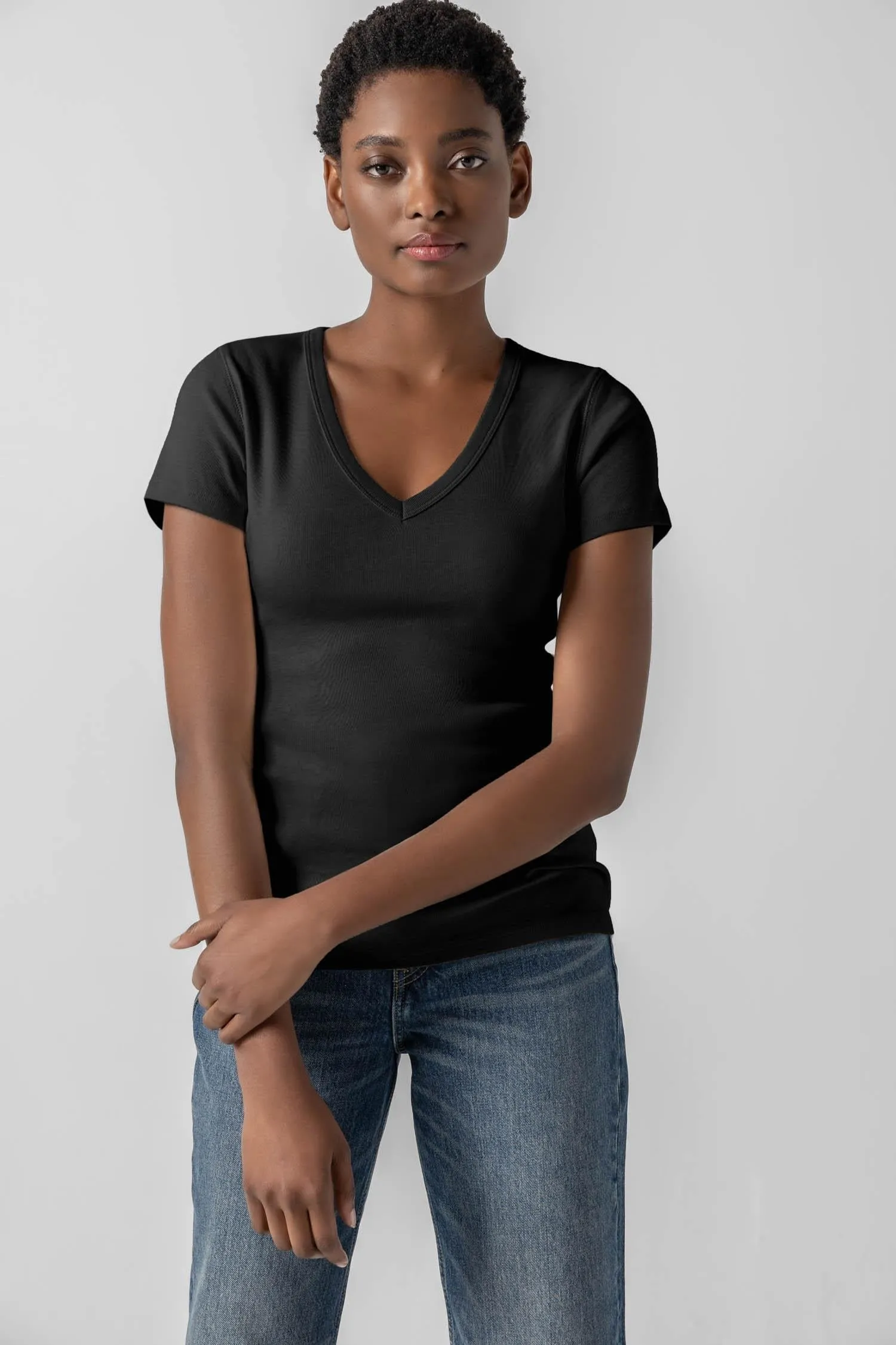 Short Sleeve V Neck Tee - Black