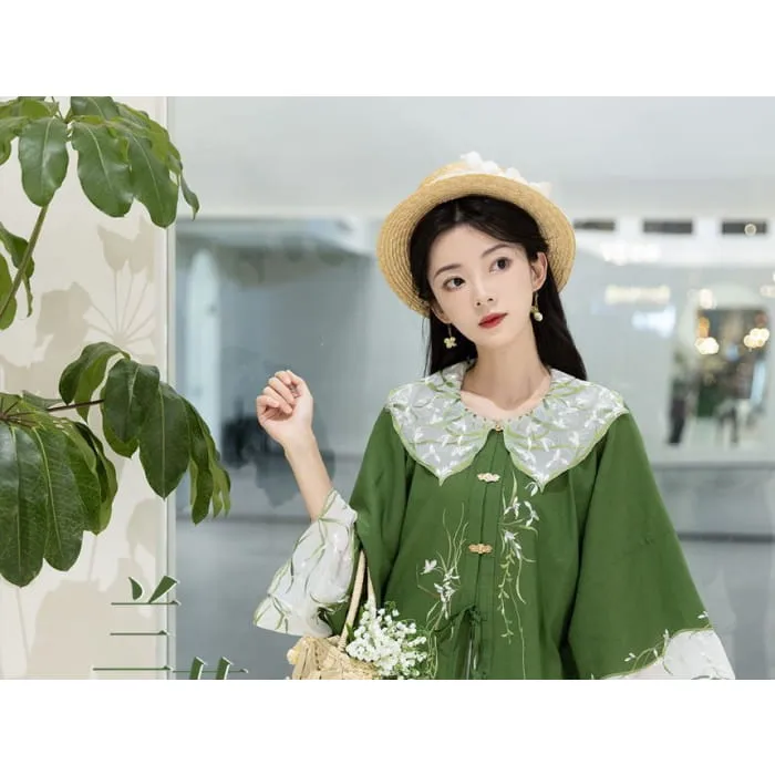 Traditional Chinese Set: 3/4-Sleeve Collared Embroidered Print Panel Tie Front Blouse   High Rise Pleated Maxi A-Line Skirt