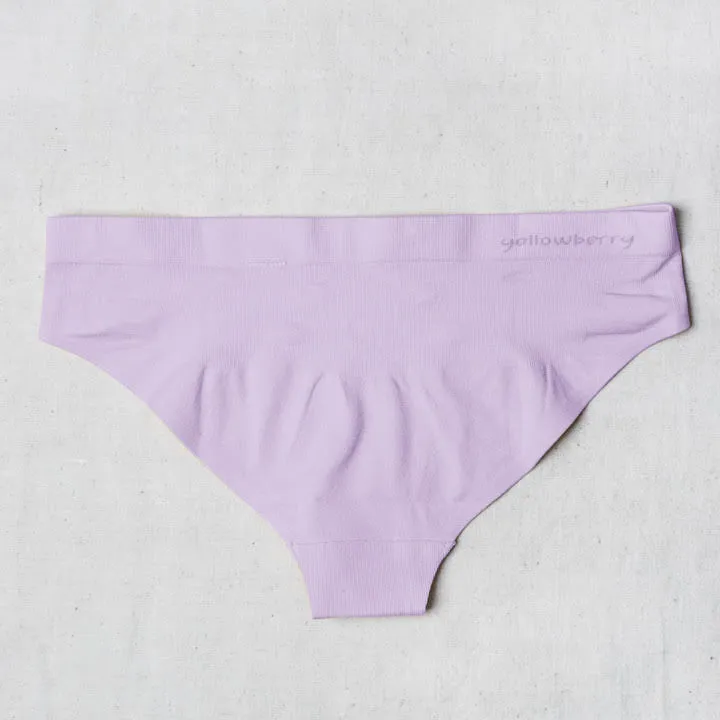 Twistr Seamless Underwear :: Huckleberry